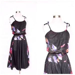 Sold//1970s Spaghetti Straps Disco Floral Dress / Small